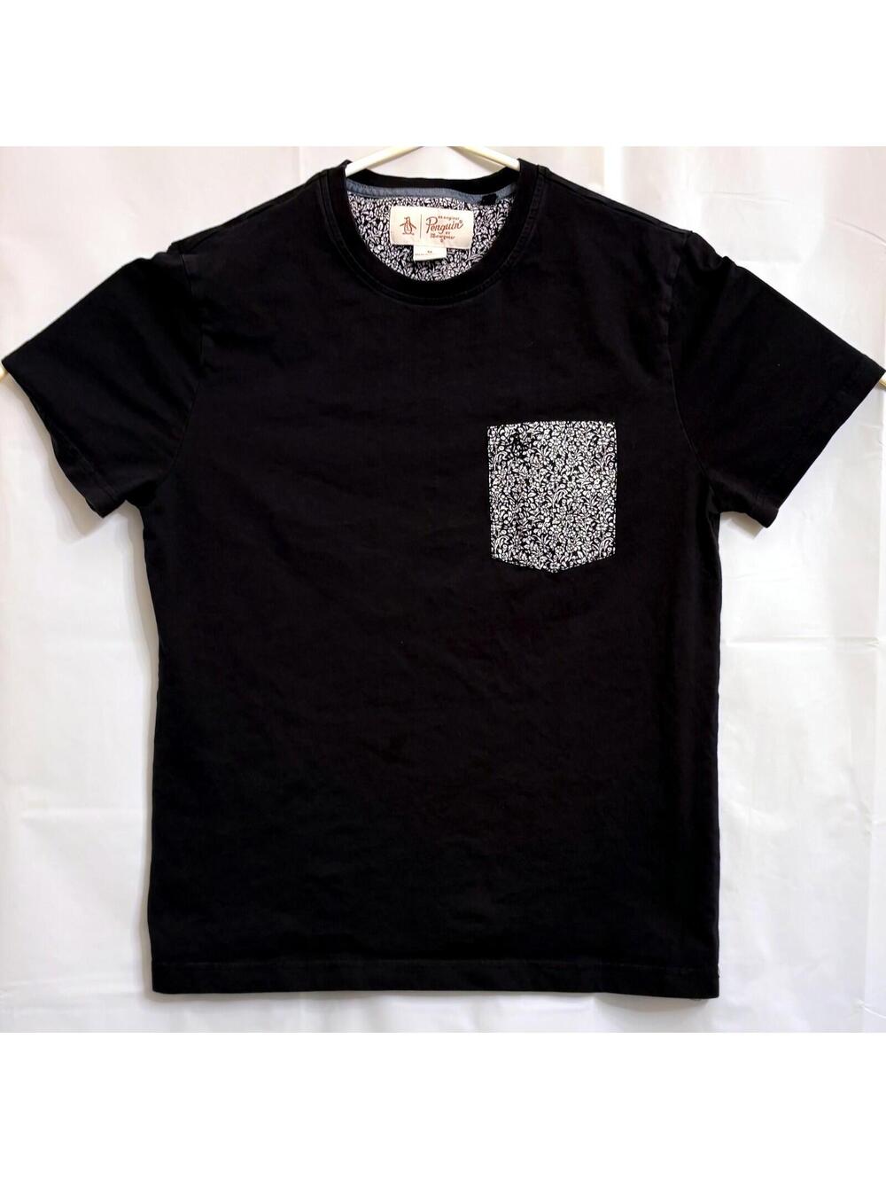 Original Penguin Men's Black Pocket T-Shirt Munsingwear Floral Pattern Pocket